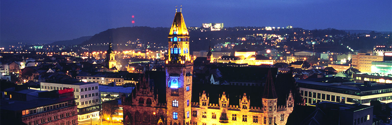 Saarbrücken Rathaus bei Nacht